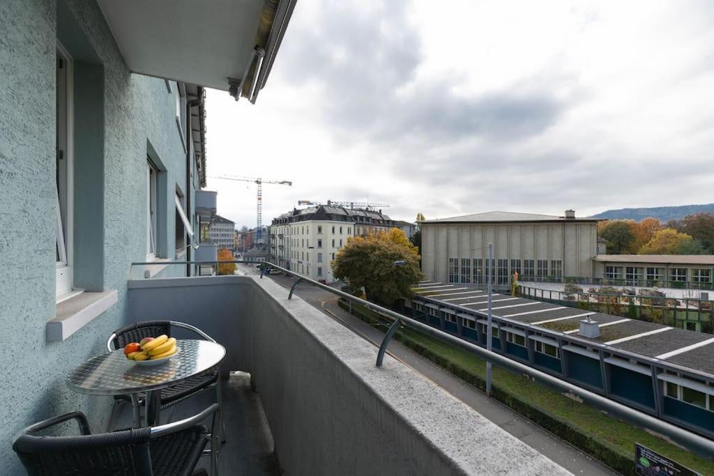 Very Spacious Studio In City Center - Parkview 4 Zürich Exteriör bild