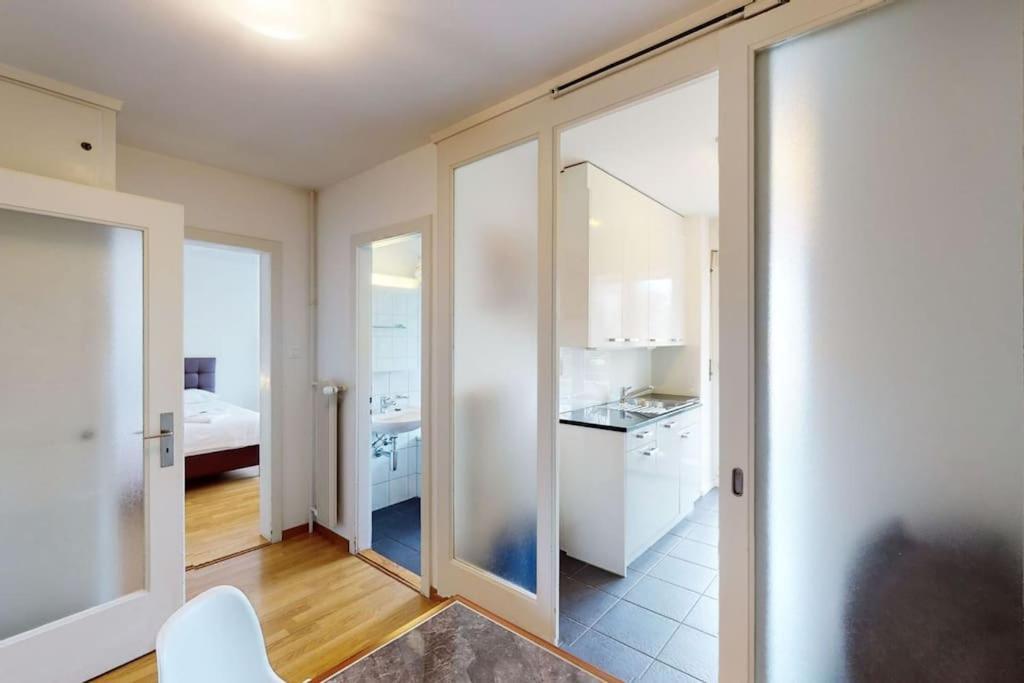 Very Spacious Studio In City Center - Parkview 4 Zürich Exteriör bild