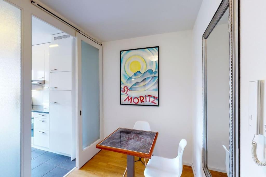 Very Spacious Studio In City Center - Parkview 4 Zürich Exteriör bild